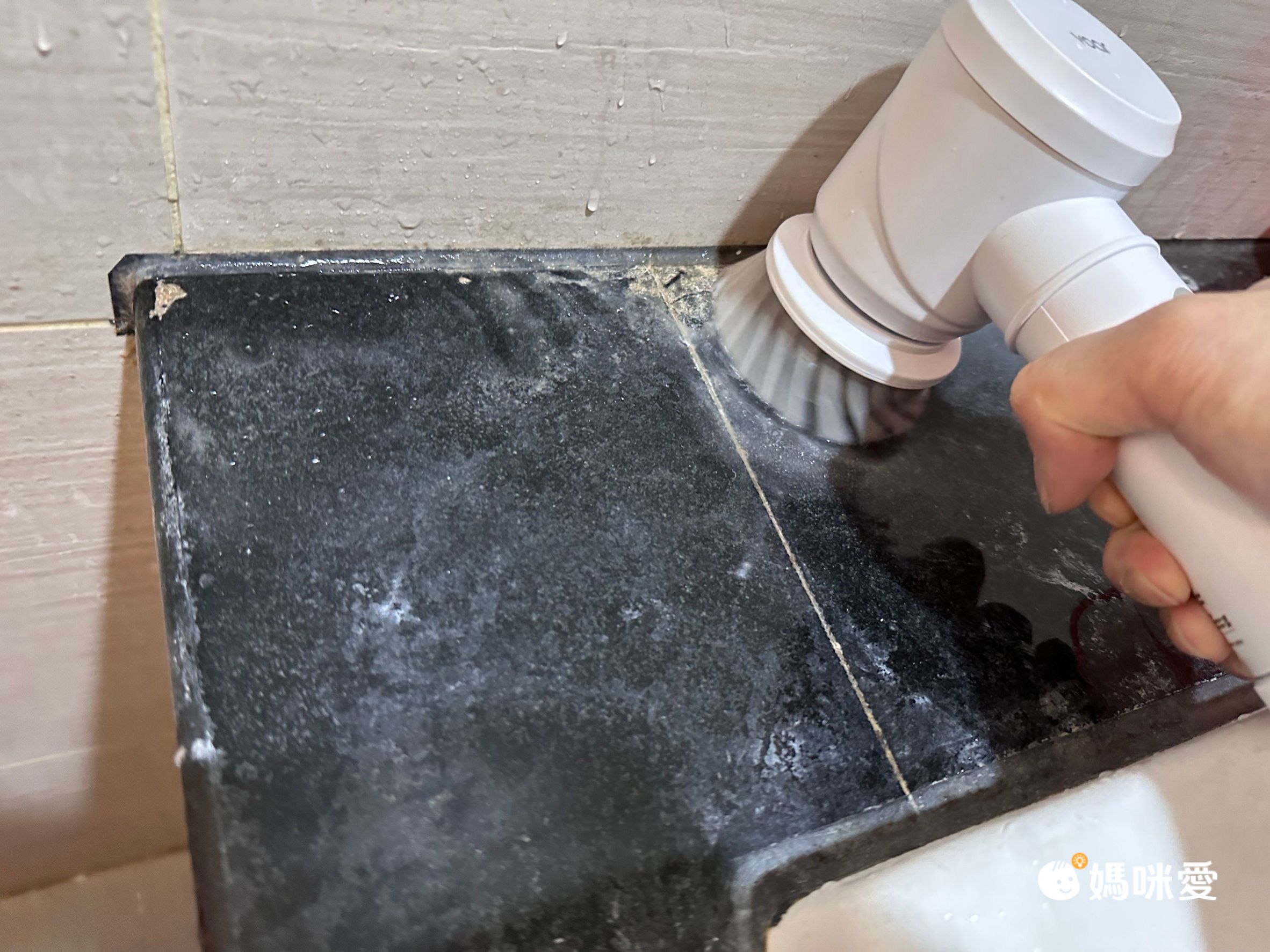 婚姻救星打掃神器【VOAR WASH SPIN C 無線電動清潔機】