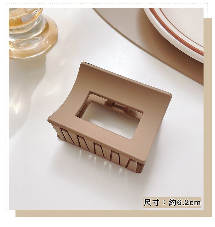 百搭奶咖啡色系抓夾-花朵-卡其色