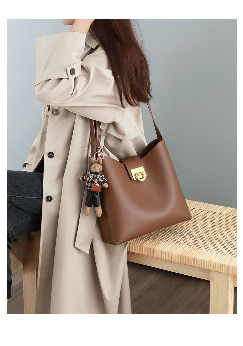 真皮時尚水桶包/單肩斜背包-棕色 (27.5x22.5x10.5cm)