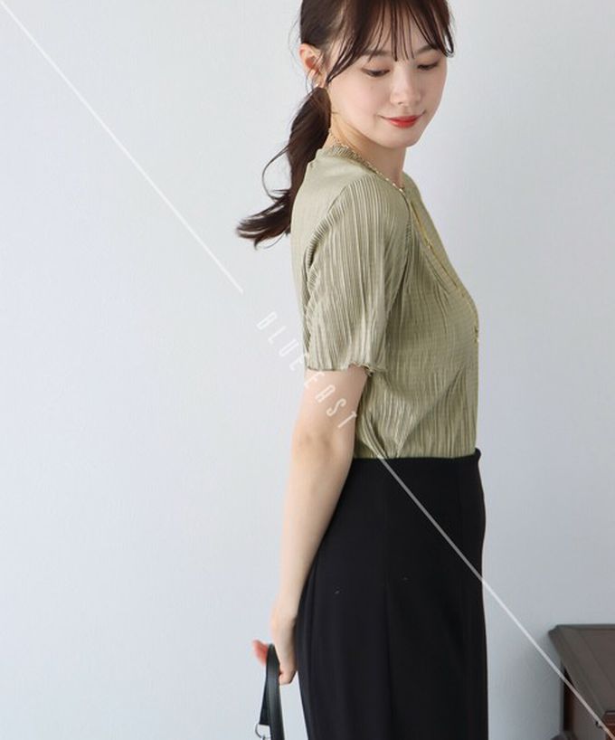 日本 BLUE EAST - 韓國製 圓領貝殼紋光澤短袖上衣-粉紅