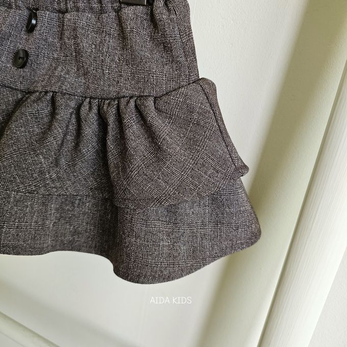 韓國 AIDA - 鬆緊腰鈕扣裝飾層次褲裙-摩卡咖