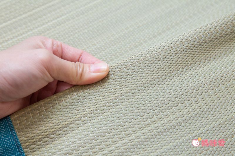 日本池彥 - 日本製抗菌防臭濕度調節 藺草草蓆/睡墊-一般款-星星粉 (70x120cm)