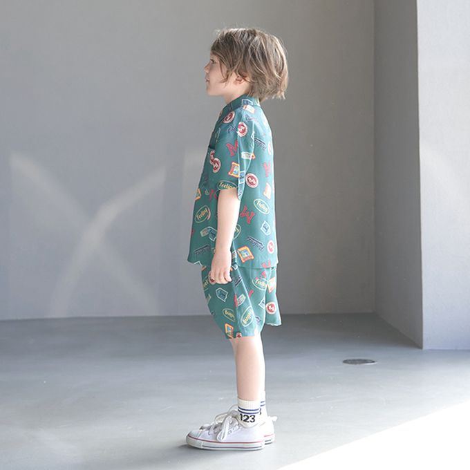 日本 b-ROOM - 滿版時髦印花休閒襯衫-衝浪-炭黑