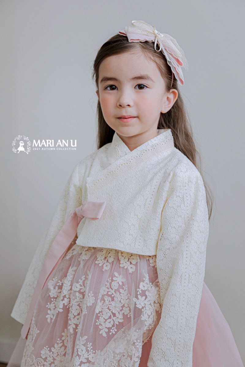 韓國 Mari an u - 透膚蕾絲裝飾網紗韓服-米白X粉紅