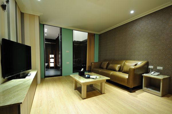 58度溫泉湯苑會館