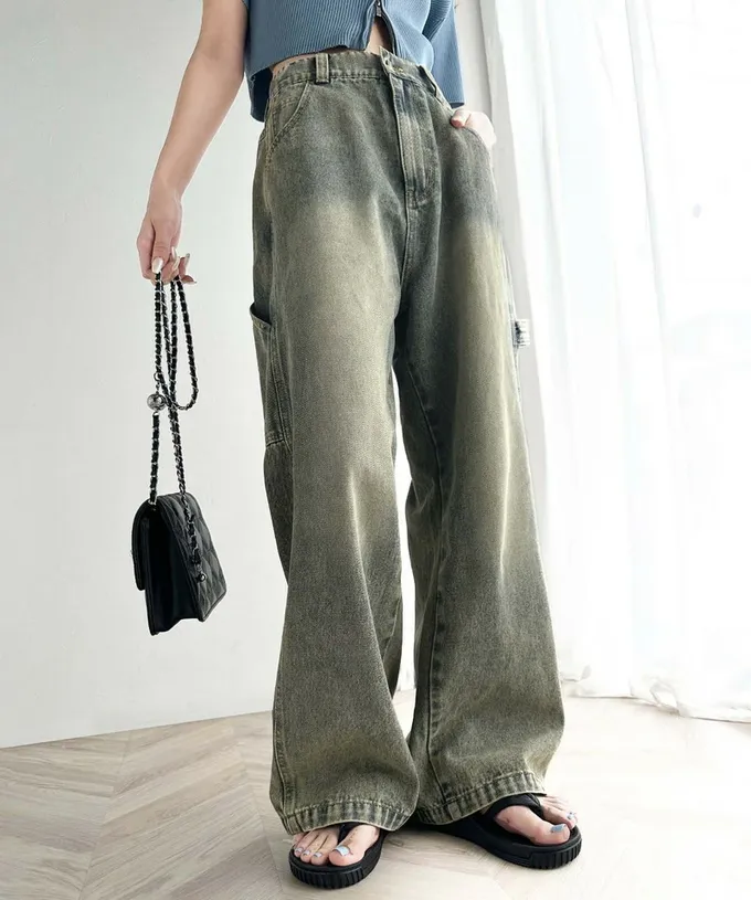 日本 Classical Elf - 超顯瘦厚磅百搭直筒褲-軍綠