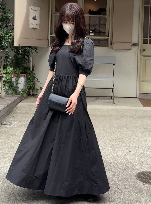 日本 GRL - 休閒百搭方領泡泡袖洋裝-黑