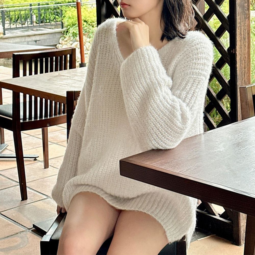 微亮毛絨深V露背針織長袖上衣-白 (F)