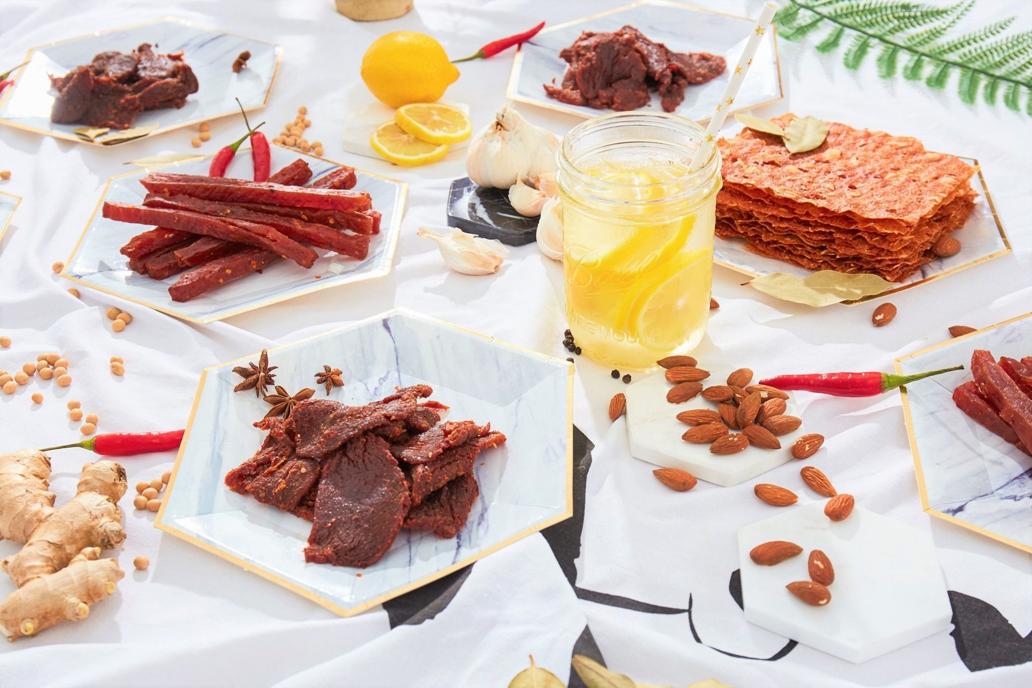 軟嫩多汁不乾柴！台意思吉 Daisuki 牛肉乾 x 豬肉條