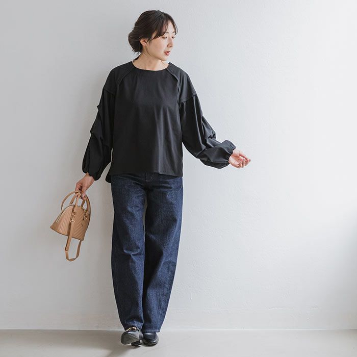 日本 ihuu - 小巧思層次設計薄長袖上衣-杏白