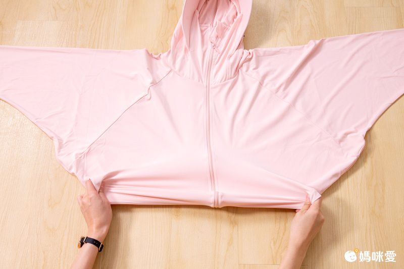 抗UV輕薄防曬連帽外套-寬鬆版-薰衣草紫-無logo