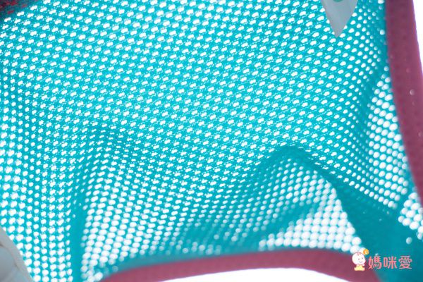 沐伊孕哺 MOOIMOM - 超透氣運動風糖果色交叉哺乳內衣-藍