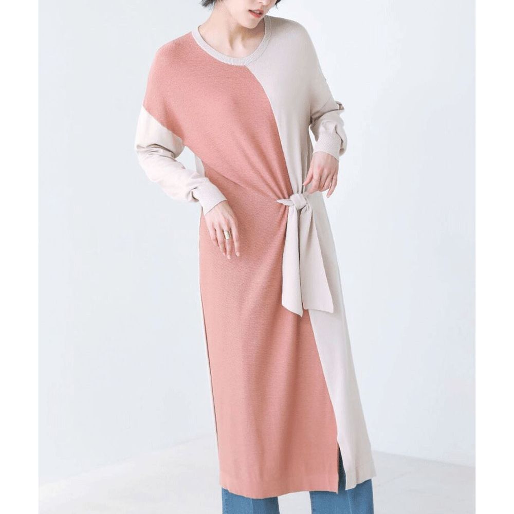 日本 Bou Jeloud - 撞色設計小綁帶薄針織長袖洋裝-粉杏