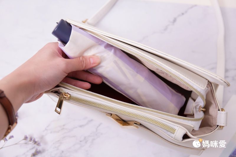 日本中谷 - 抗UV 100%遮光完美防曬折疊傘-經典黑 (傘骨55cm)