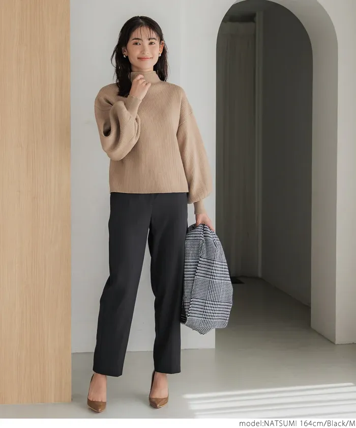 日本 COCA - 薄款打褶洗鍊修身錐型褲-米杏