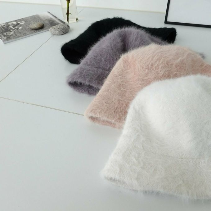 韓國配件連線 - 冬日保暖毛絨鐘型帽-白 (FREE)