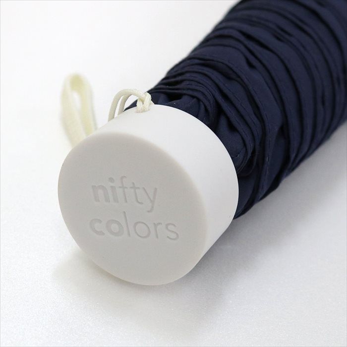 日本 nifty colors - 超撥水 抗UV輕量 晴雨兩用耐風折疊傘-素面-冰河灰 (直徑98cm/198g)-90.00%