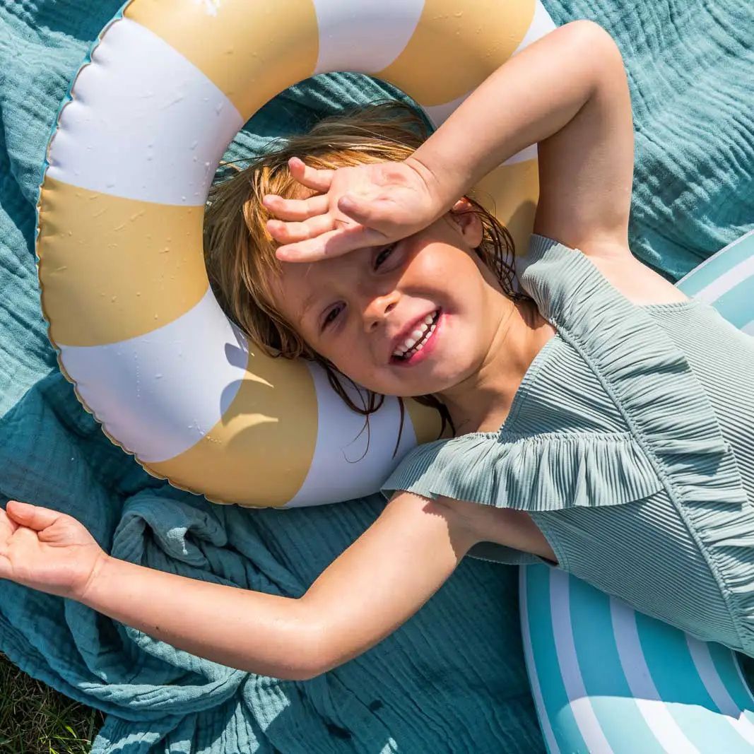 一咖多玩【比利時QUUT】玩沙戲水玩具，時尚美型！