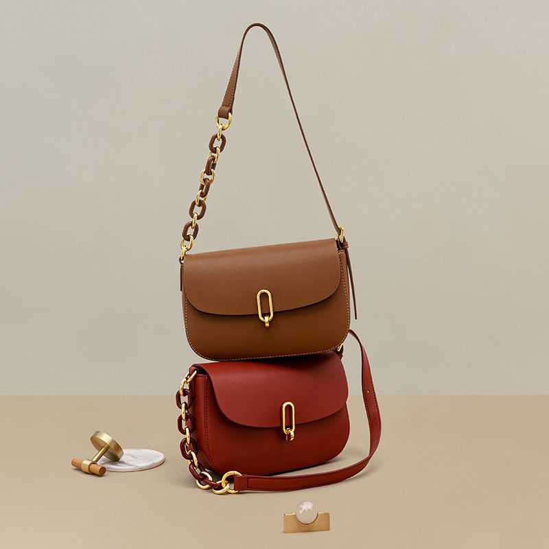 真皮時尚簡約單肩/斜跨馬鞍包-黑色 (17x7x22cm)