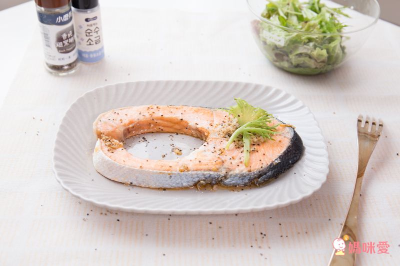 【一吉鮮新鮮水產】豪華海鮮麵、去刺鮮嫩鱸魚片、智利鮭魚片