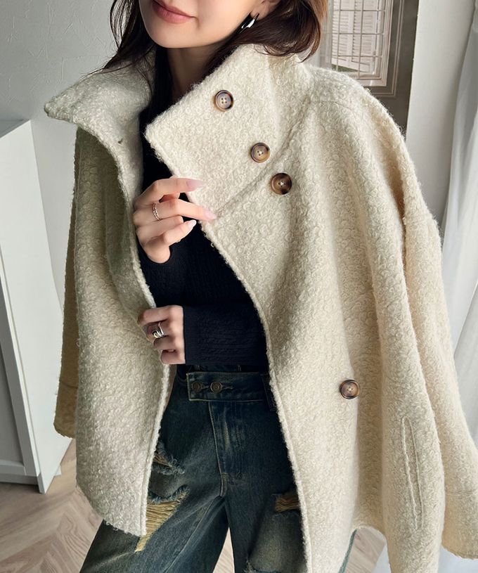 日本 Classical Elf - 玳帽扣時尚立領廓形毛絨大衣-米白