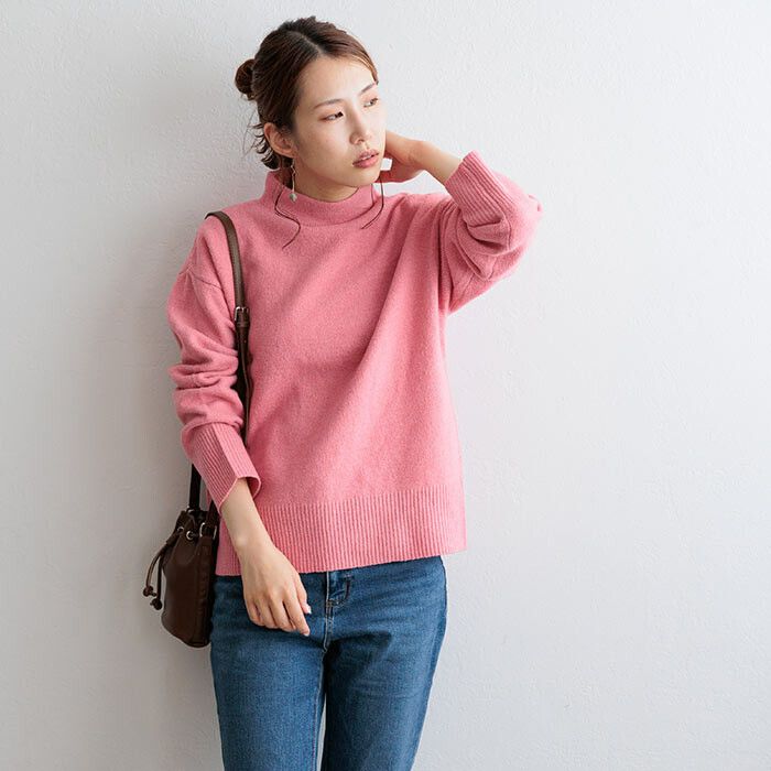 日本 ihuu - 柔軟舒膚小立領落肩毛衣-米杏