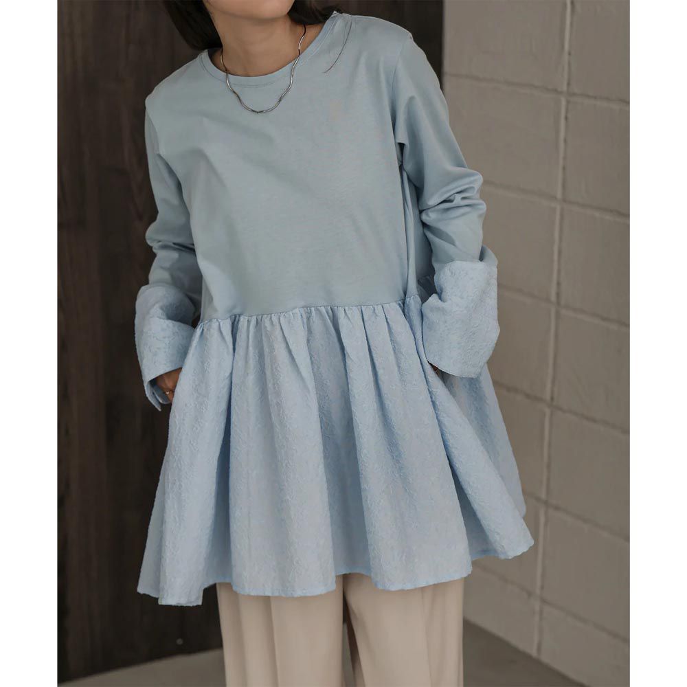 日本 Bab - 鈕釦袖拼接不規則廓形長袖上衣-水藍