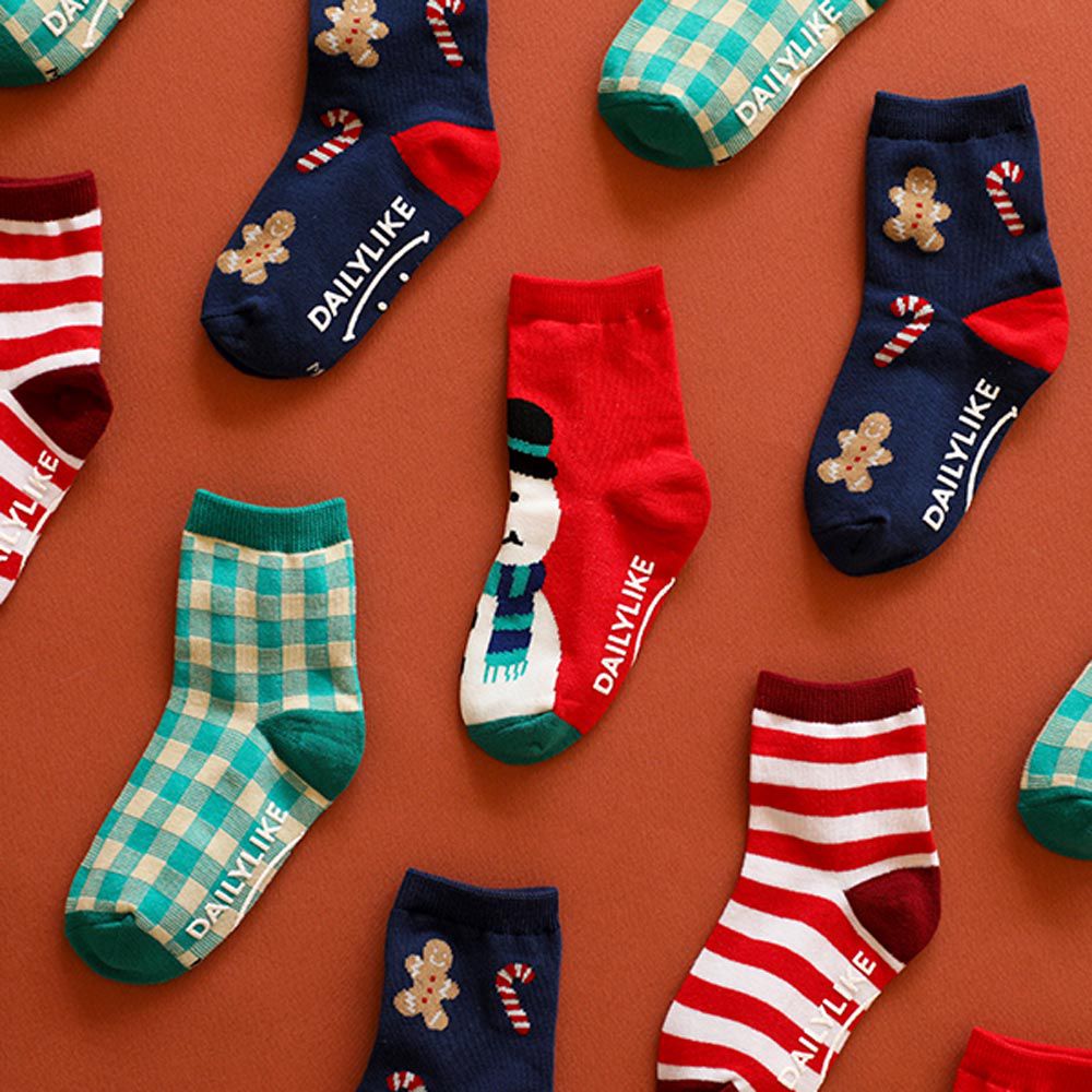 【正韓製Dailylike】4入組中筒襪，節慶氛圍感UP～大人小孩一起穿！