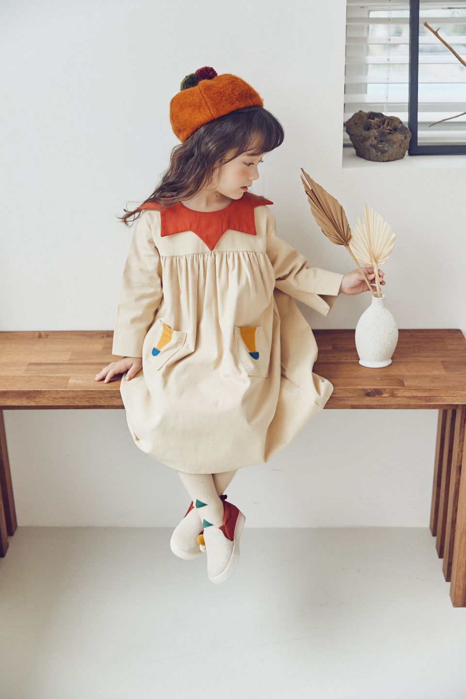 韓國 Mimico - 星星翻領口袋連身洋裝-淺卡其