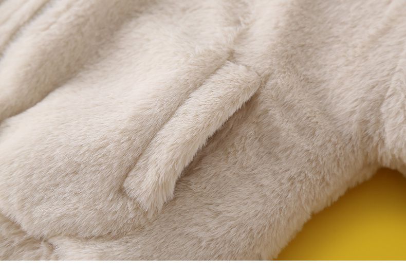 卡通人物史努比加厚毛絨絨半高領外套-SNOOPY戴墨鏡-杏色