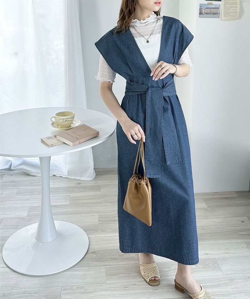 日本 Classical Elf - 丹寧前綁帶V領設計背心裙-黑