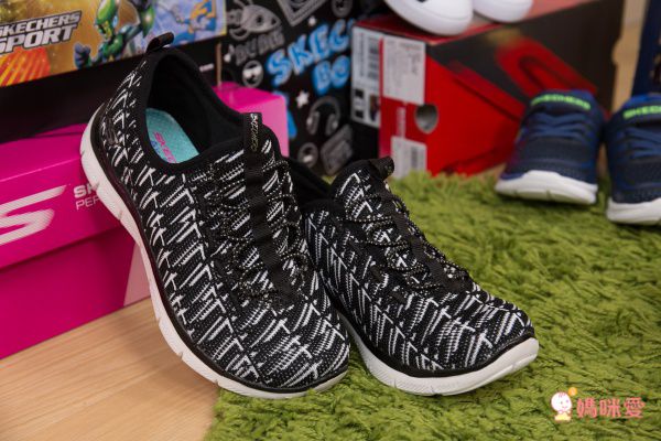 SKECHERS - Appeal2.0黑白紋兒童運動鞋