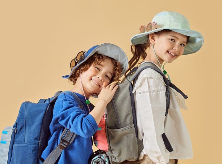 韓國 Victoria & Friends - UPF 50+ 防潑水透氣軟鋼絲遮陽帽(附口哨)-草莓粉