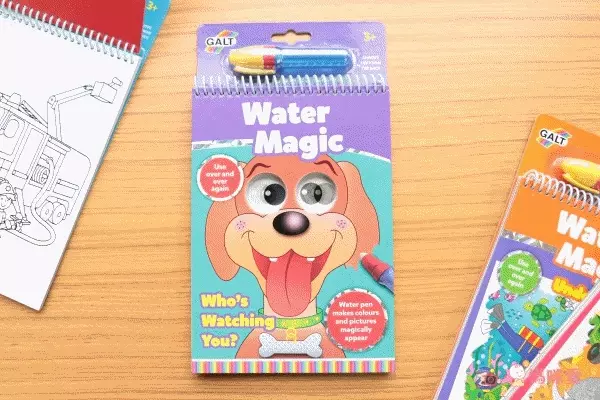 小小孩塗鴉啟蒙【英國GALT】水畫本，沾水塗色不怕亂畫！