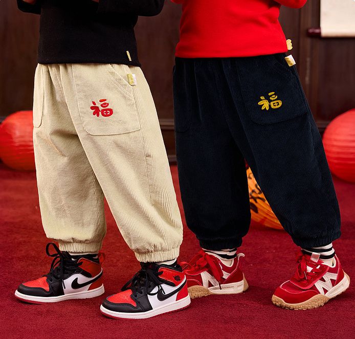 蛇年穿新衣！新年童裝 ❀ 拜年Ｘ日常穿也百搭亮眼