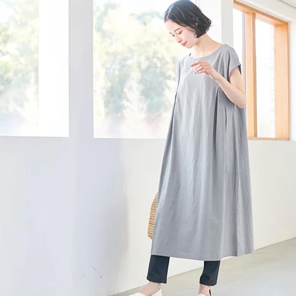 日本 BELLUNA - 純棉素面修身A字短袖洋裝-淺灰