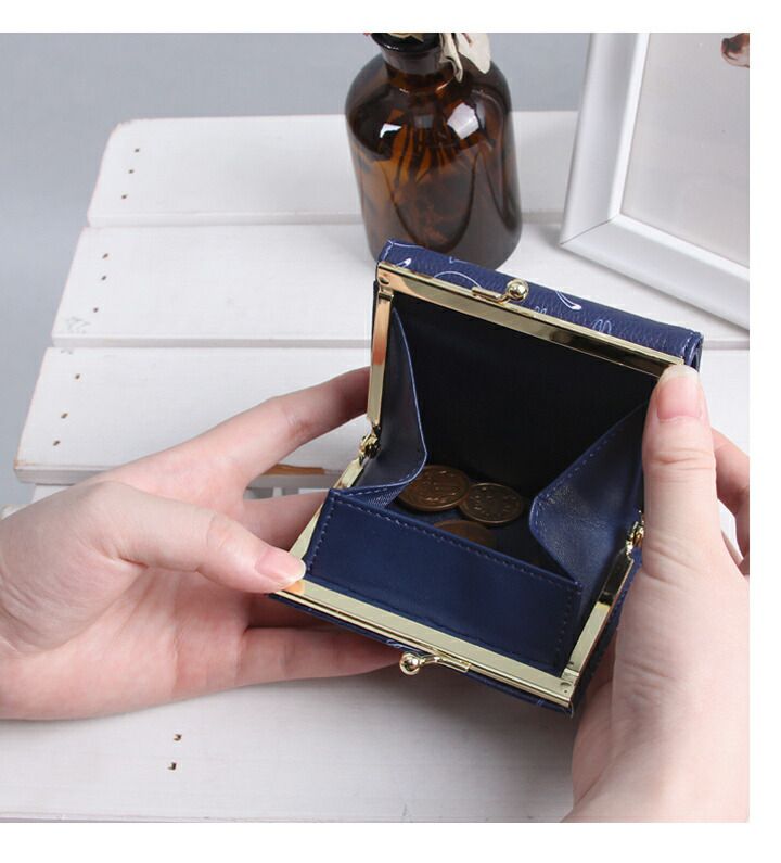 日本 LIZDAYS - 皮質迷你口金三折短夾/錢包-貓咪-時尚黑 (10x8x3.5cm)