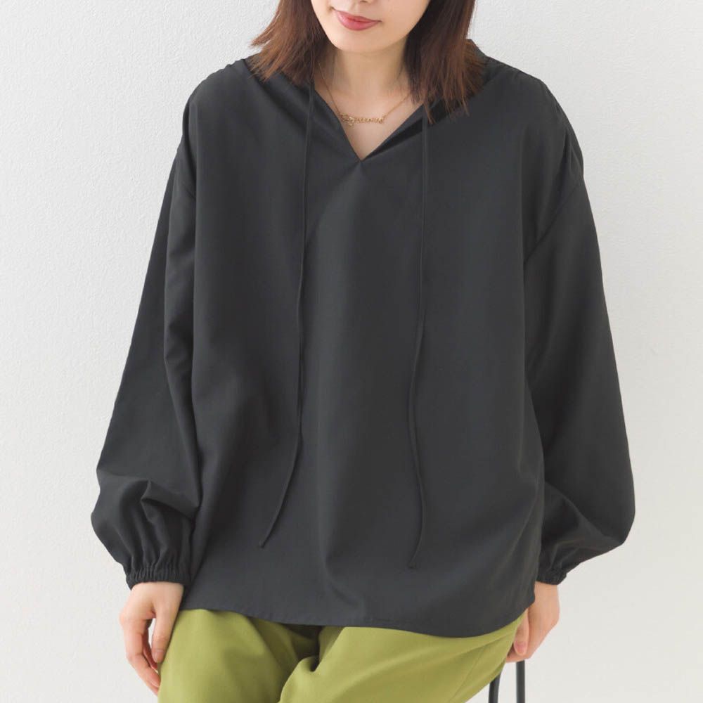 柔滑科技棉 俐落感綁帶澎袖上衣-黑