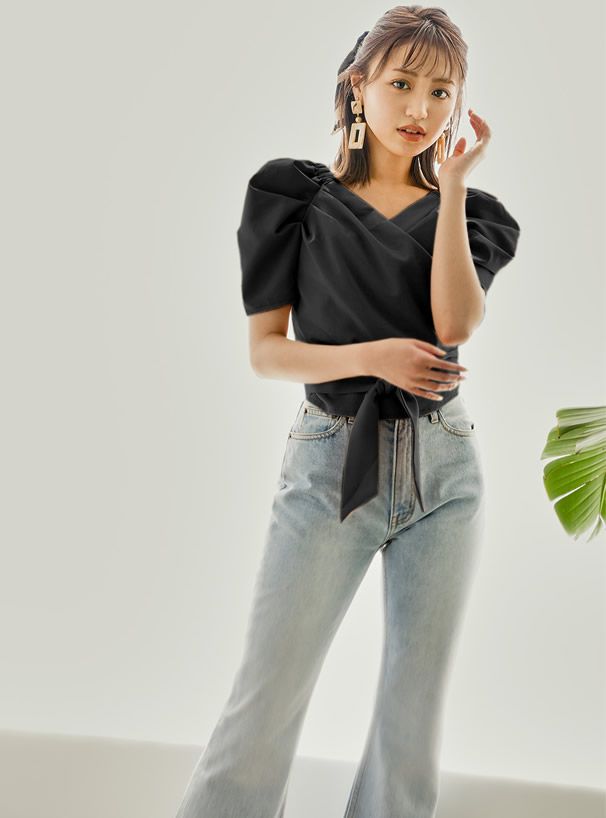 日本 GRL - 2way後腰綁帶交叉V領短袖澎澎上衣-時尚黑