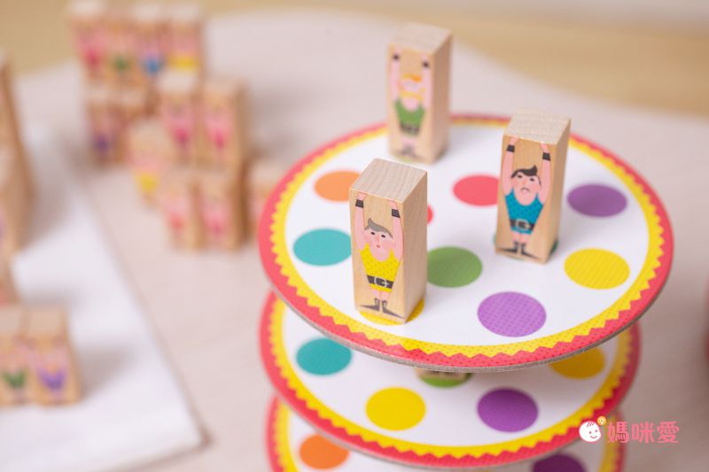 探索世界第一步【法國Janod】世界恐龍拼圖＆學習桌遊