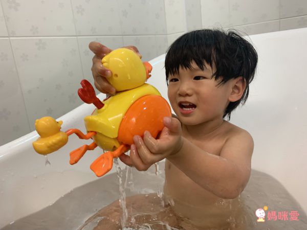 媽咪洗澡神助手♡【英國Vtech ✖ 加拿大MARCUS】歡樂聲光洗澡玩具♡泡泡章魚邊洗澡邊唱歌