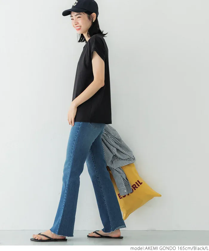 日本 COCA - 100%美國棉厚磅短袖上衣-V領-白