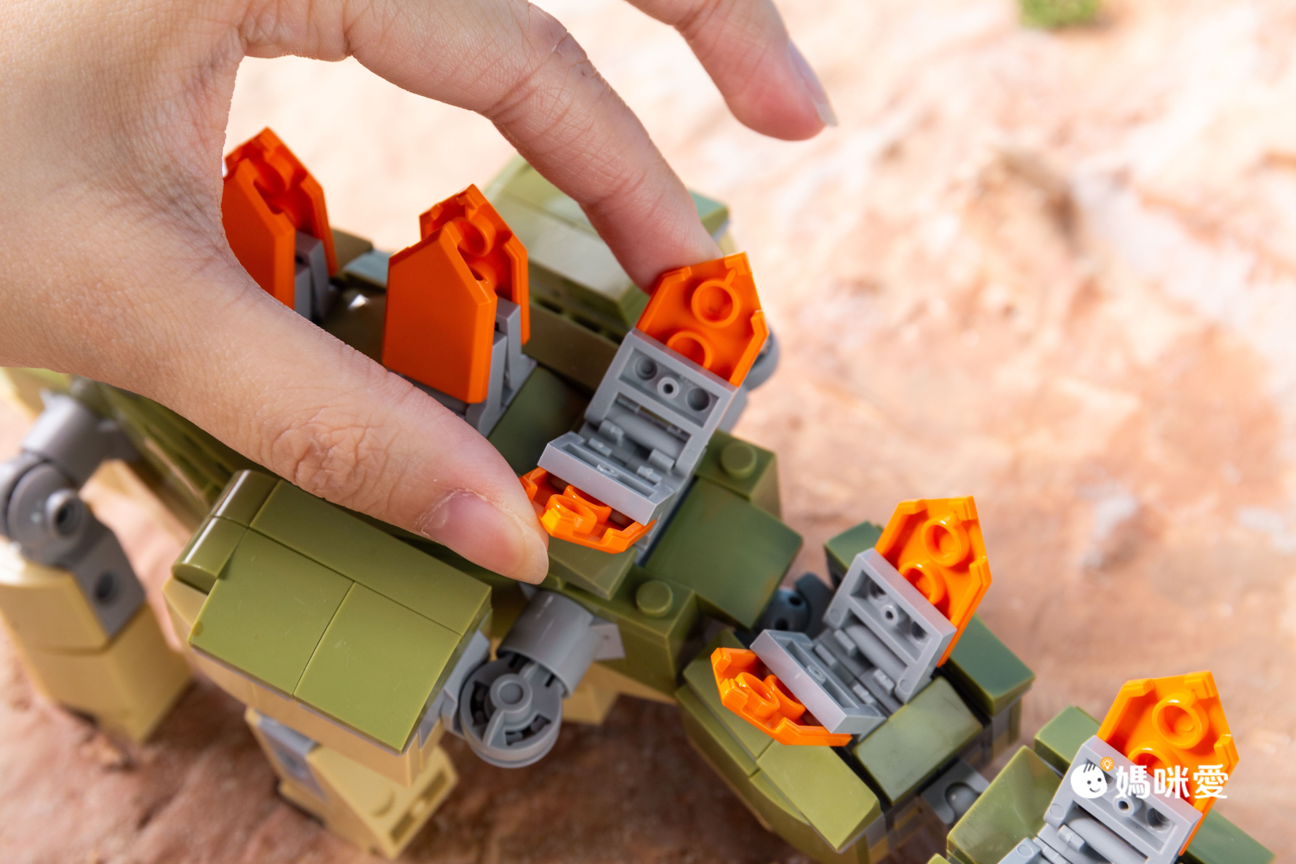 \ 號稱平價版樂高 / 侏羅紀公園系列・恐龍積木