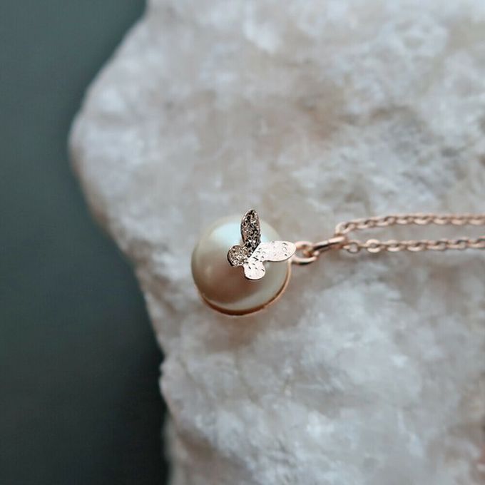 日本 Melody Accessory - 日本製 蝴蝶翩翩唯美單顆珍珠項鏈-玫瑰金