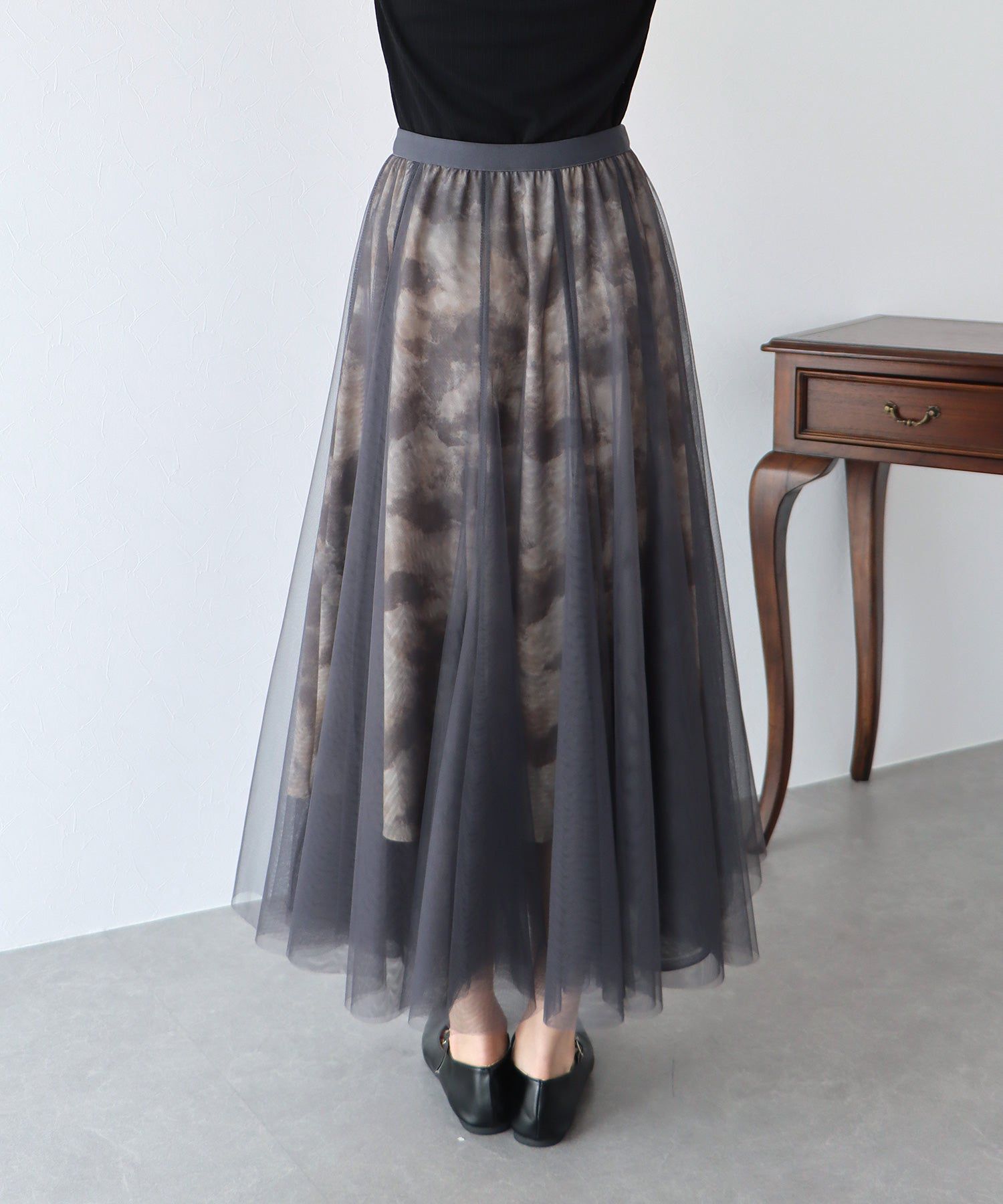 日本 BLUE EAST - 浪漫印花雙層紗裙-卡其