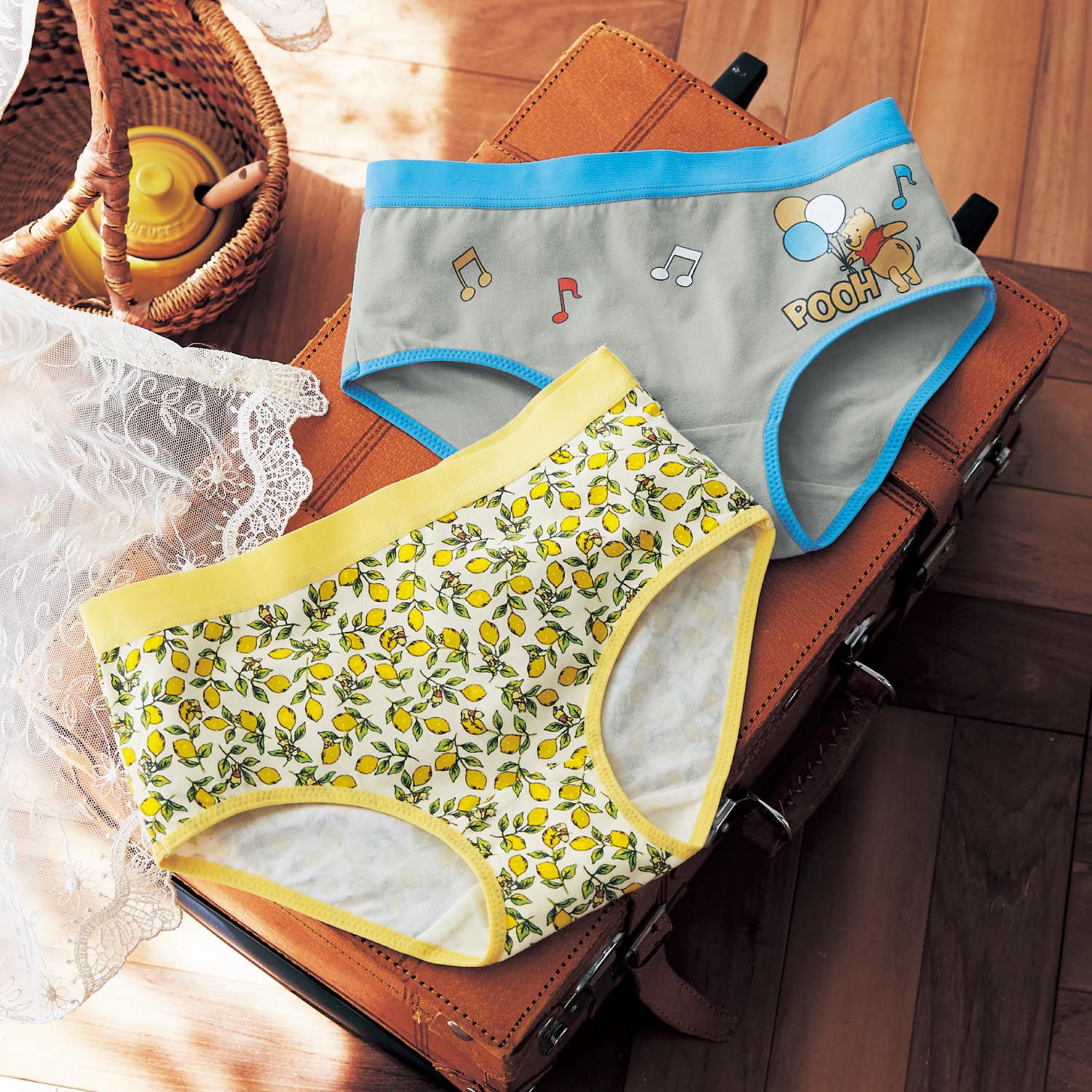 日本千趣會 - 迪士尼印花純棉內褲兩件組(媽媽)-維尼-氣球灰與檸檬黃