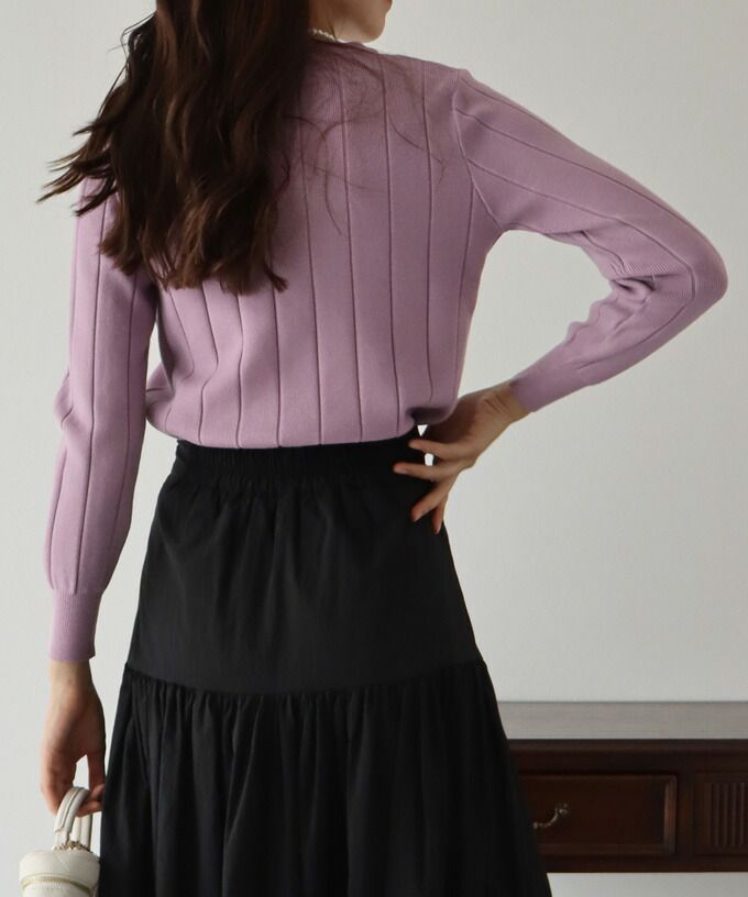 日本 BLUE EAST - 坑條圓領針織上衣-紫