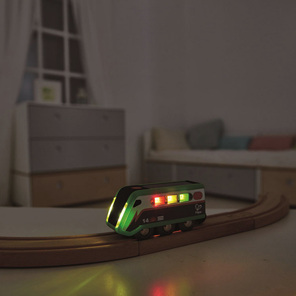 超酷太陽能車／高鐵車站加入！❤ 德國 Hape 軌道車 ❤ 車車控最愛豪華軌道