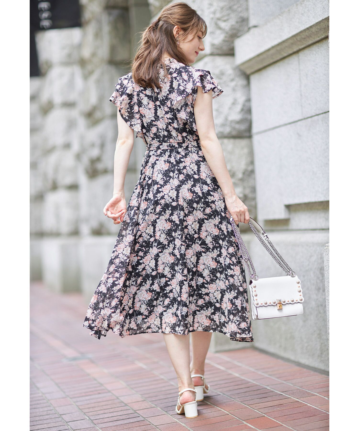 日本 tocco-closet - 優雅荷葉領無袖洋裝-甜蜜花園-天空藍