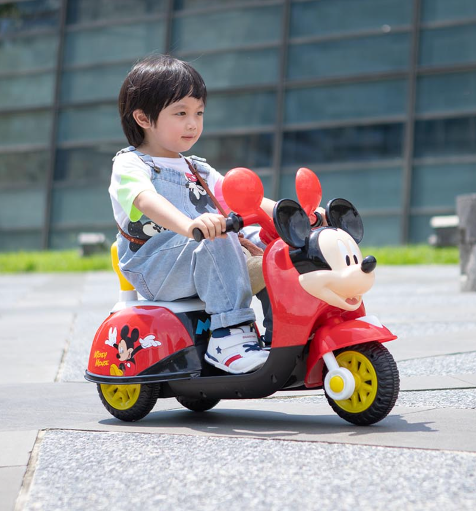 聰明媽咪兒童超跑 - 迪士尼米奇造型 正版授權 兒童電動摩托車-紅黑色